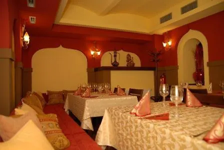 Satyam Guest house